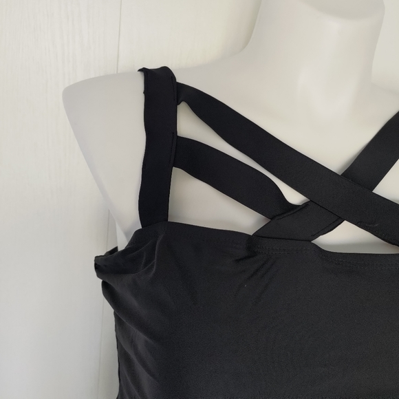 Black One-Piece Swimsuit size 3X NWT - Picture 3 of 5